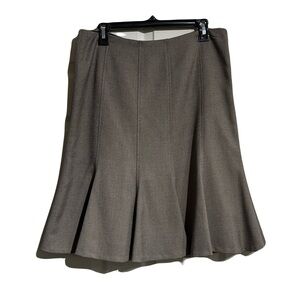 Gray Knee-Length A-Line Pleated Skirt